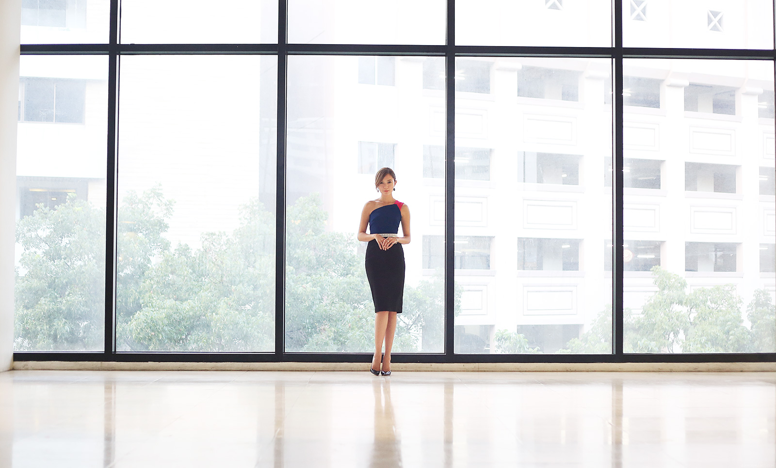 Roland Mouret For Banana Republic | itscamilleco.com