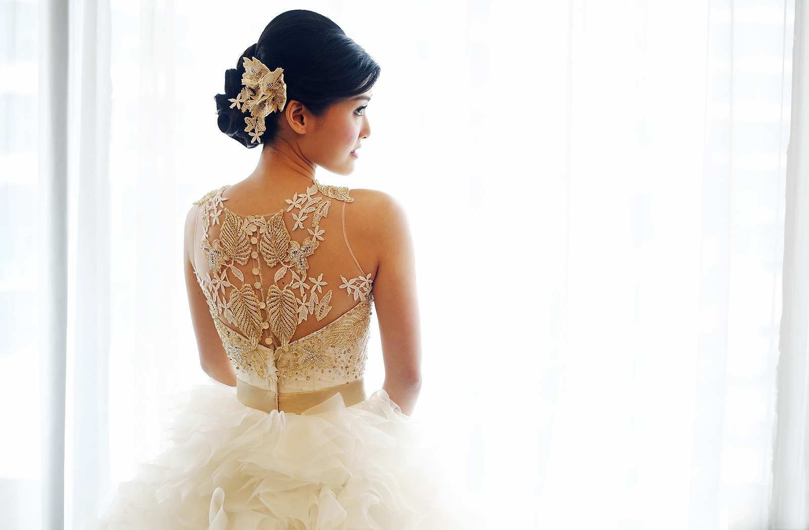 Coexist By Camille Co Bridall: Lace and gold wedding gown | www.itscamilleco.com