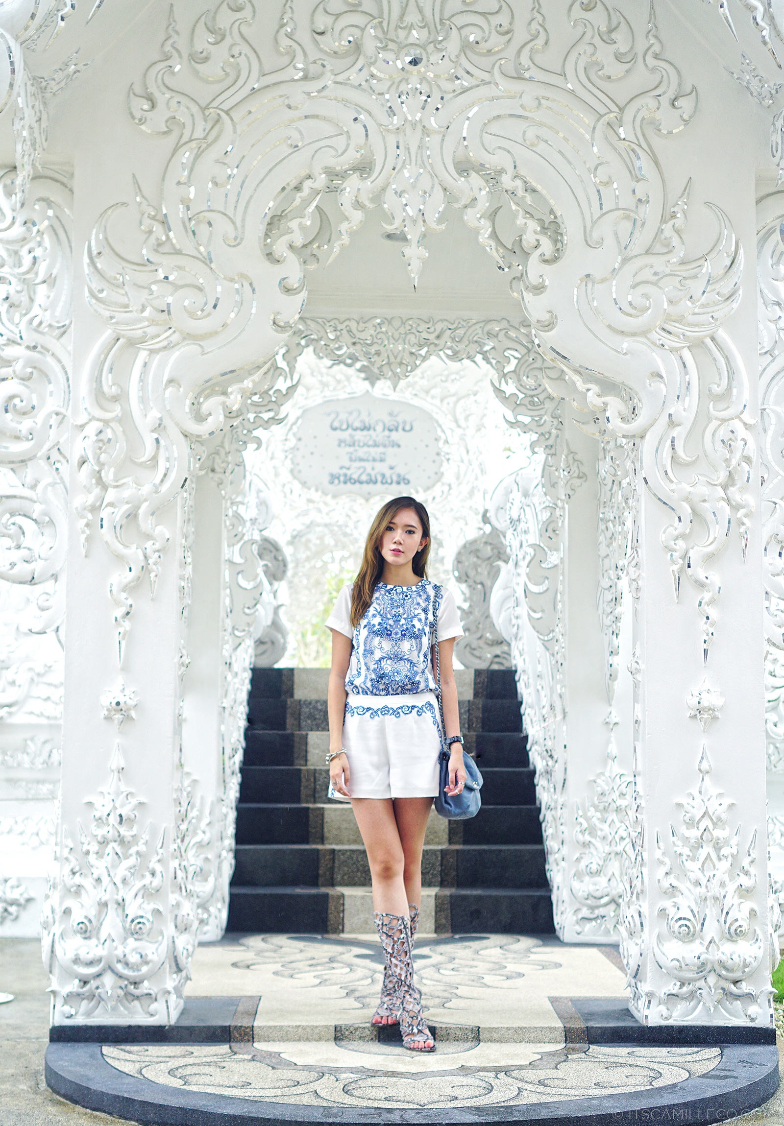 Wat Rong Khun, White Temple, Chiang Rai | www.itscamilleco.com