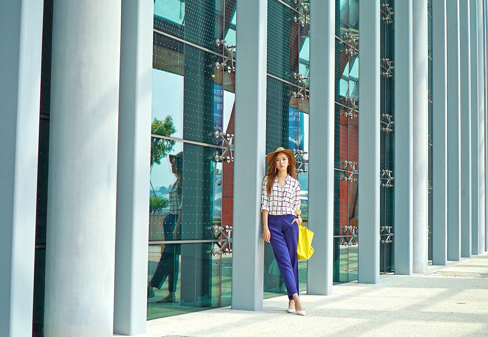 Topshop top, G2000 pants, Valentino rockstud | www.itscamilleco.com
