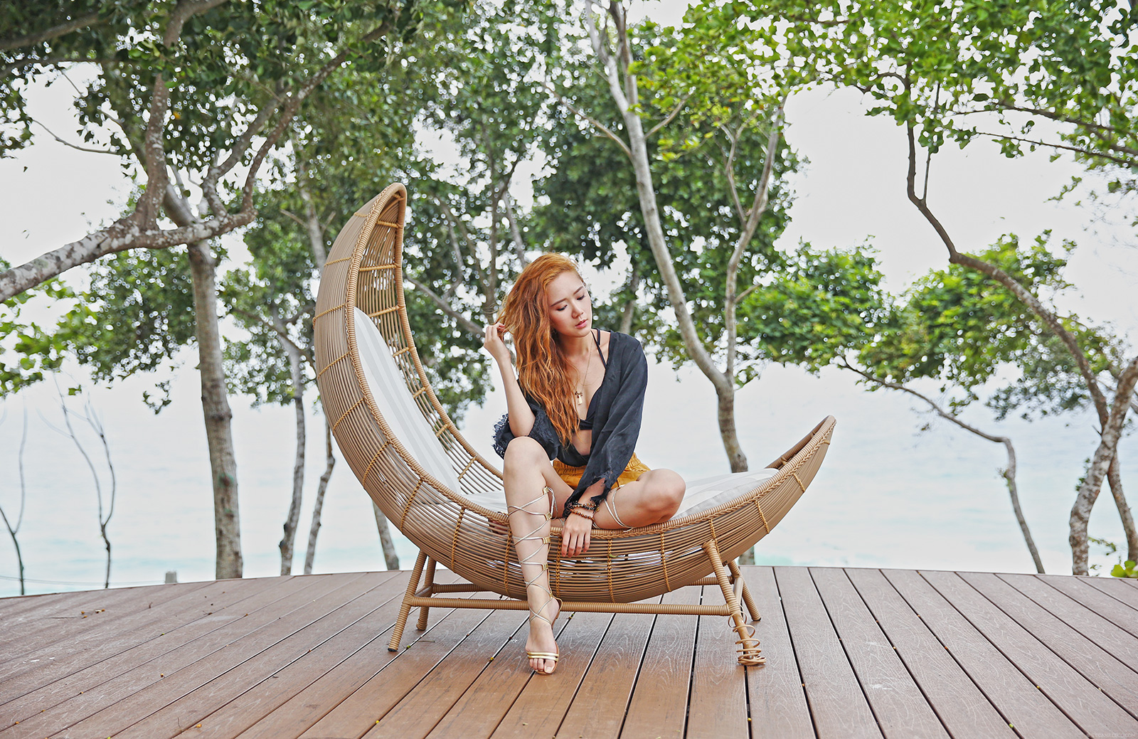 Beach Fashion At Amorita Resort - www.itscamilleco.com